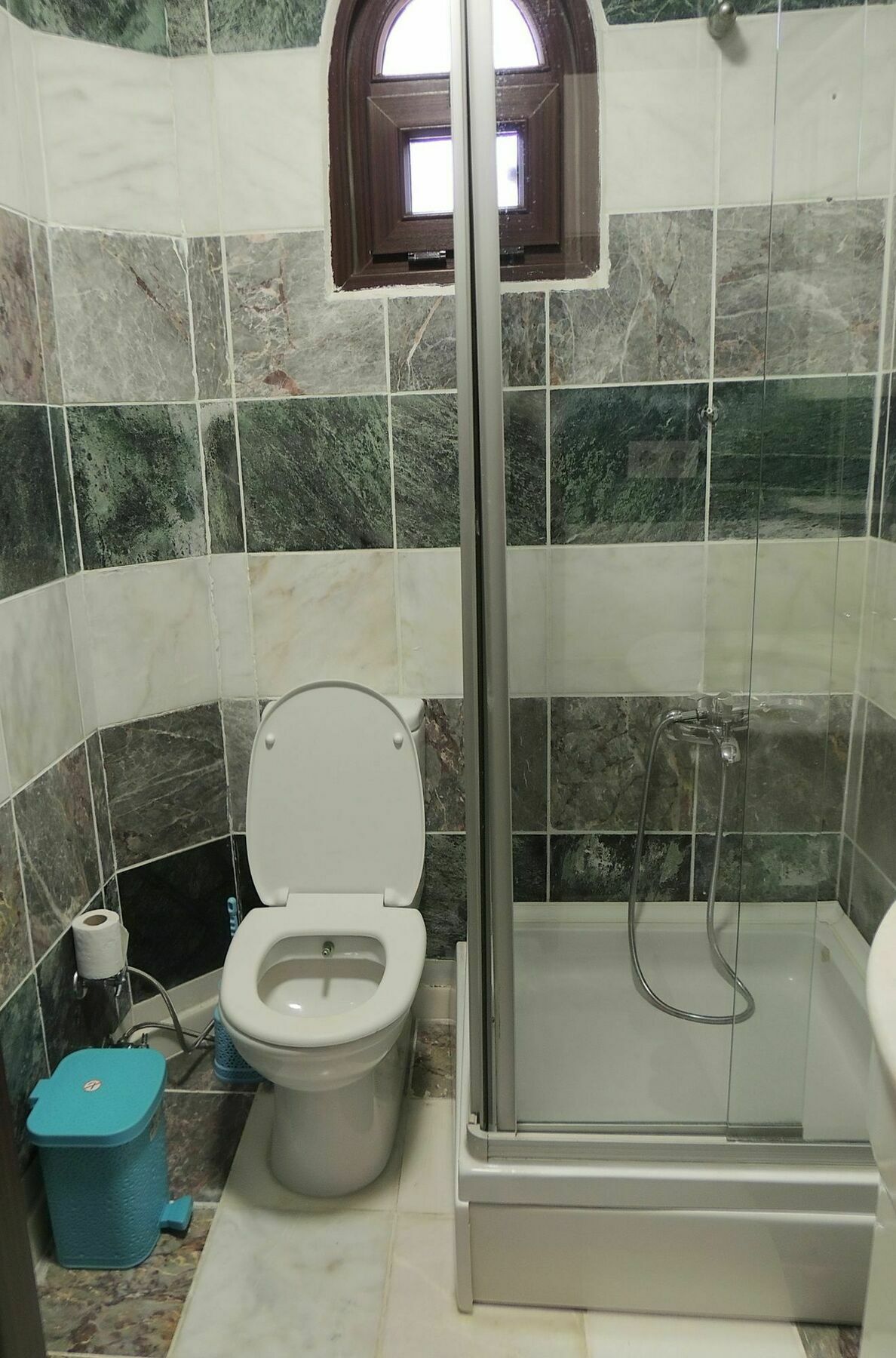 Haznedar Koeskue Aparthotel บูยูกเชกเมเช ภายนอก รูปภาพ